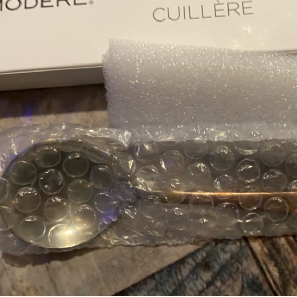 Modere Rose Radiance Spoon - Picture 7 of 11